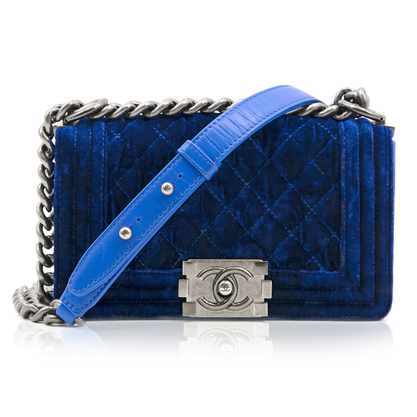 blue velvet chanel bag