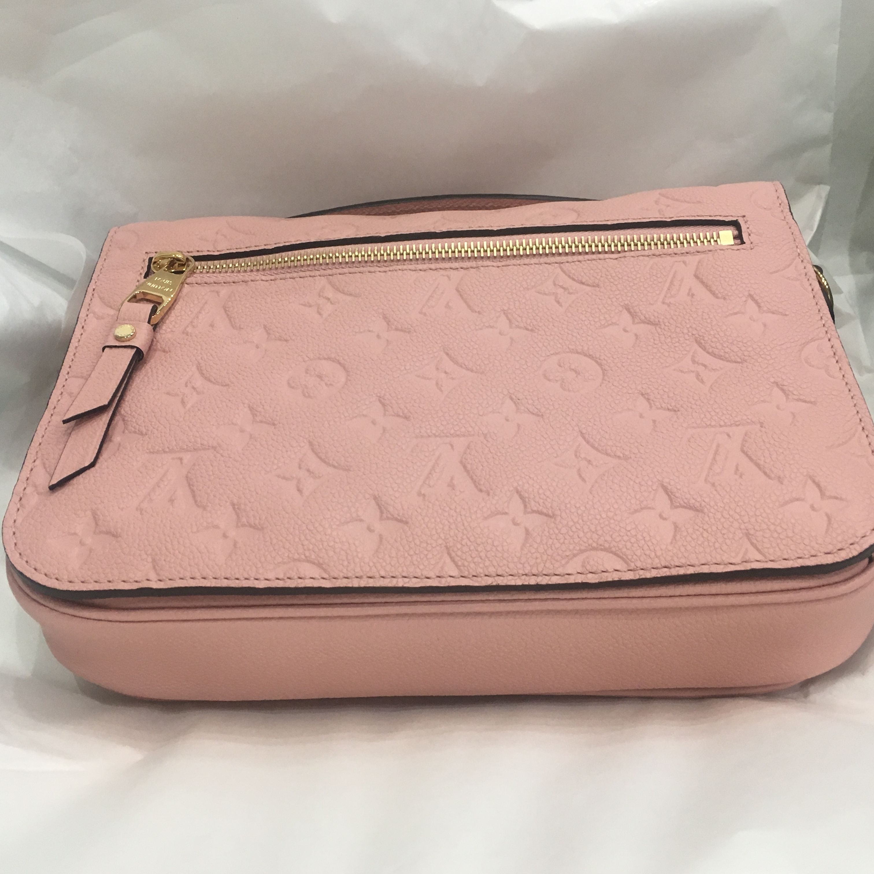 Louis Vuitton Locky BB Rose Poudre Unboxing and Discussion ~ The Bubble  Diaries 