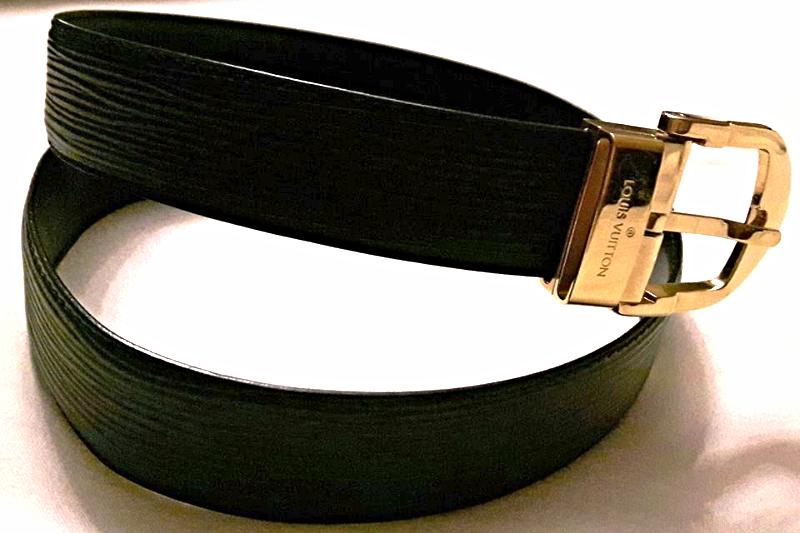 Louis Vuitton Black Leather Belt With Gold Tone Hardware Size 44 | HEWI