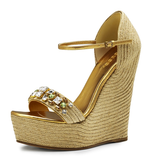 gold gucci wedges