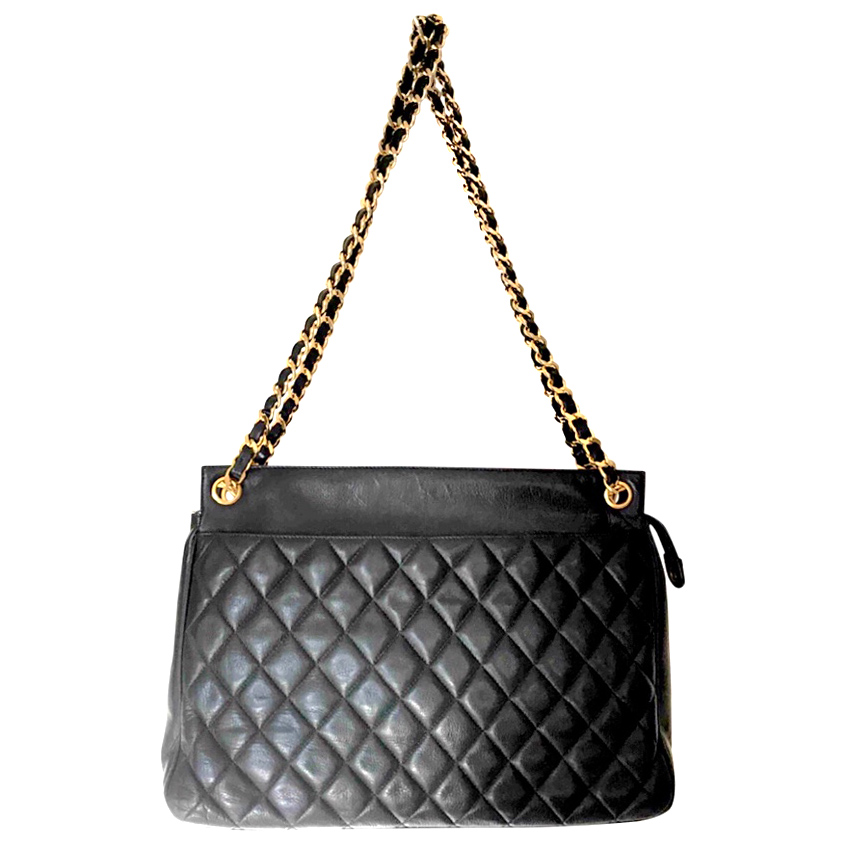 Chanel Vintage Black Quilted Leather Shoulder Bag | HEWI London