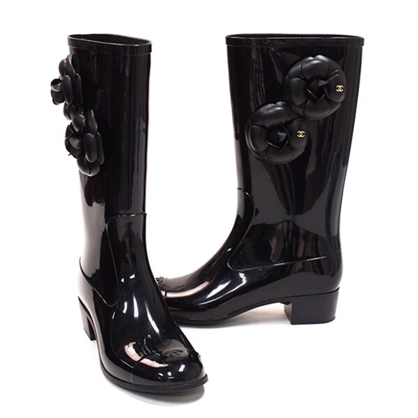 chanel wellington boots
