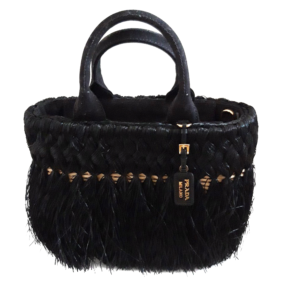 prada raffia