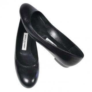 Manolo Blahnik Shoes, Flats, Heels & Hangisi Pumps | HEWI