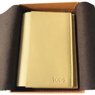 Tod's yellow leather card holder
