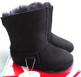 12 fitflop boots