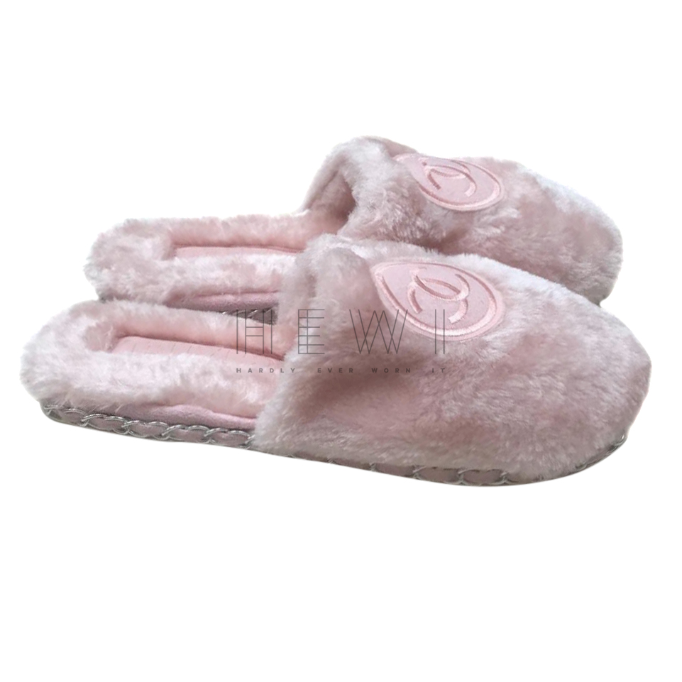 chanel slippers pink