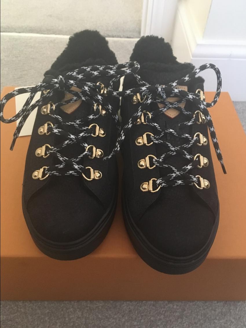 Louis Vuitton Black Suede Shearling Lined Time Out Sneakers | HEWI