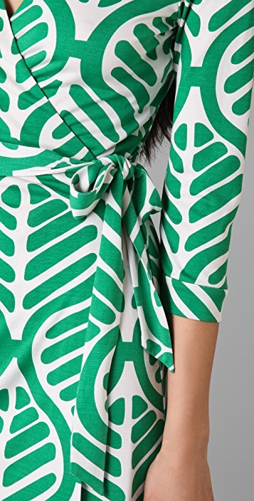 Diane Von Furstenberg Green Printed Wrap Dress Hewi