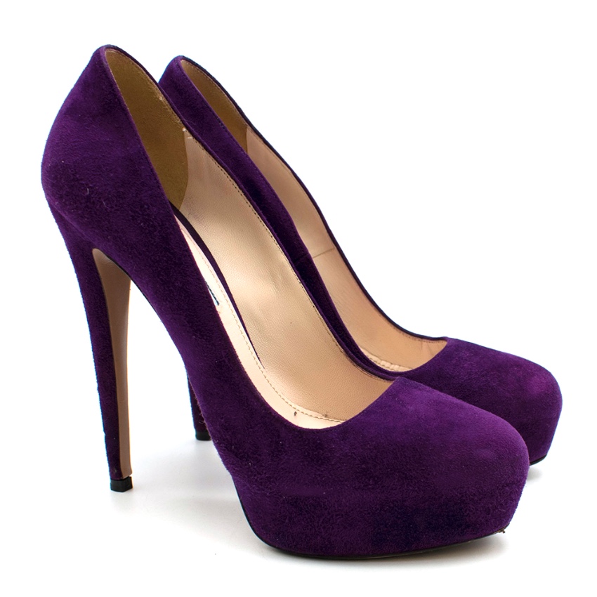 purple platform pumps