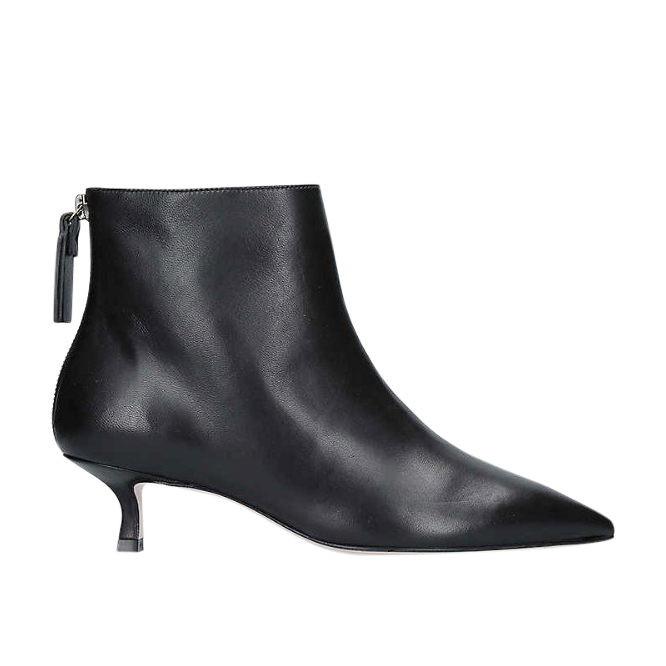Black Leather Pointed Toe Boots | HEWI