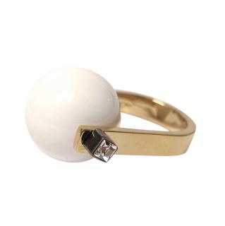 may mOma Gea White Sphere Ring