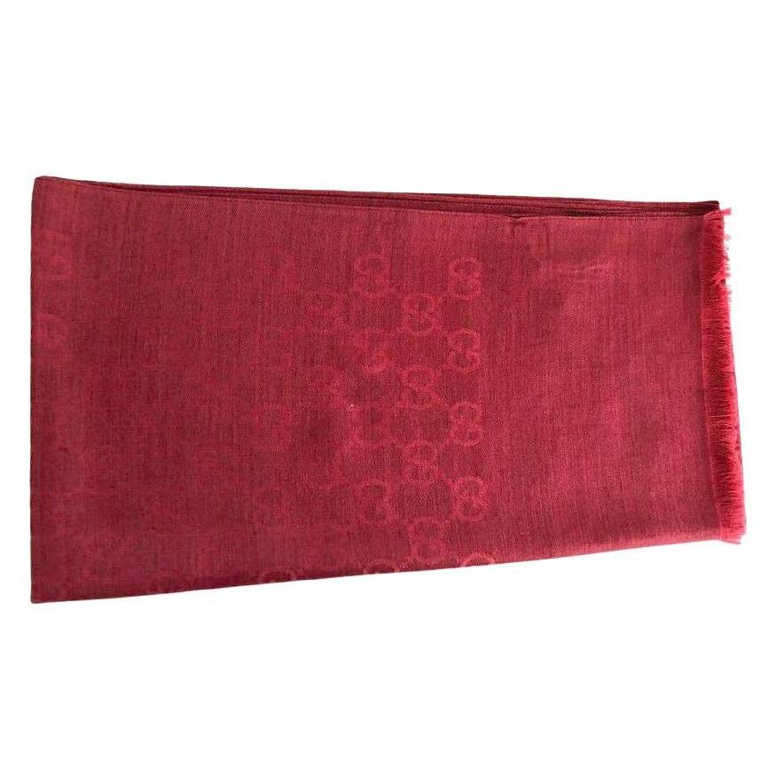 red gucci scarf