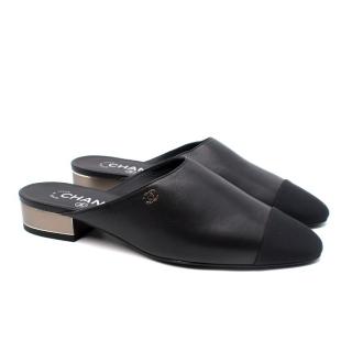Chanel Black Leather Grosgrain Toe-Cap Metallic Heel Mules