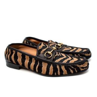 Gucci Black & Beige Tiger Print Horsebit Loafer
