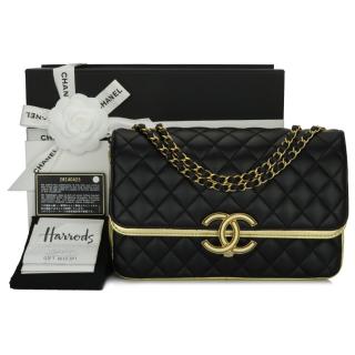 CHANEL Black and Gold Lambskin CC Chic Flap Bag 