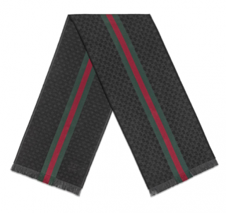 Gucci GG jacquard knit scarf with Web and fringe	