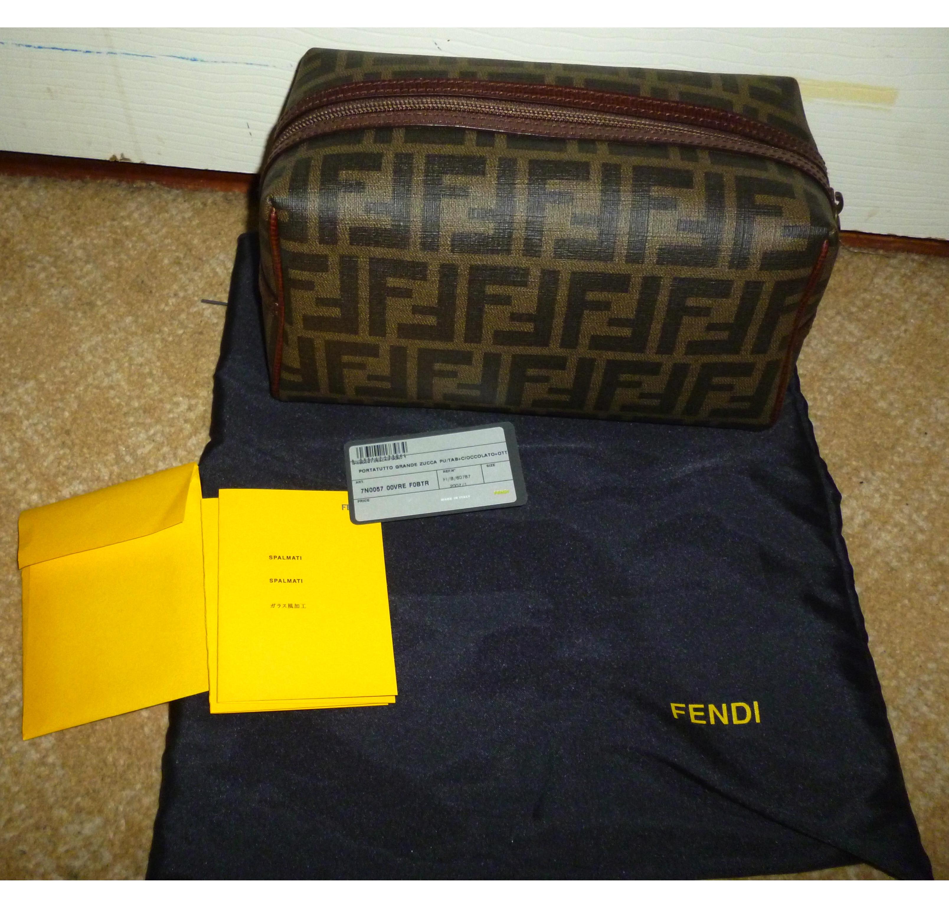 fendi wash bag